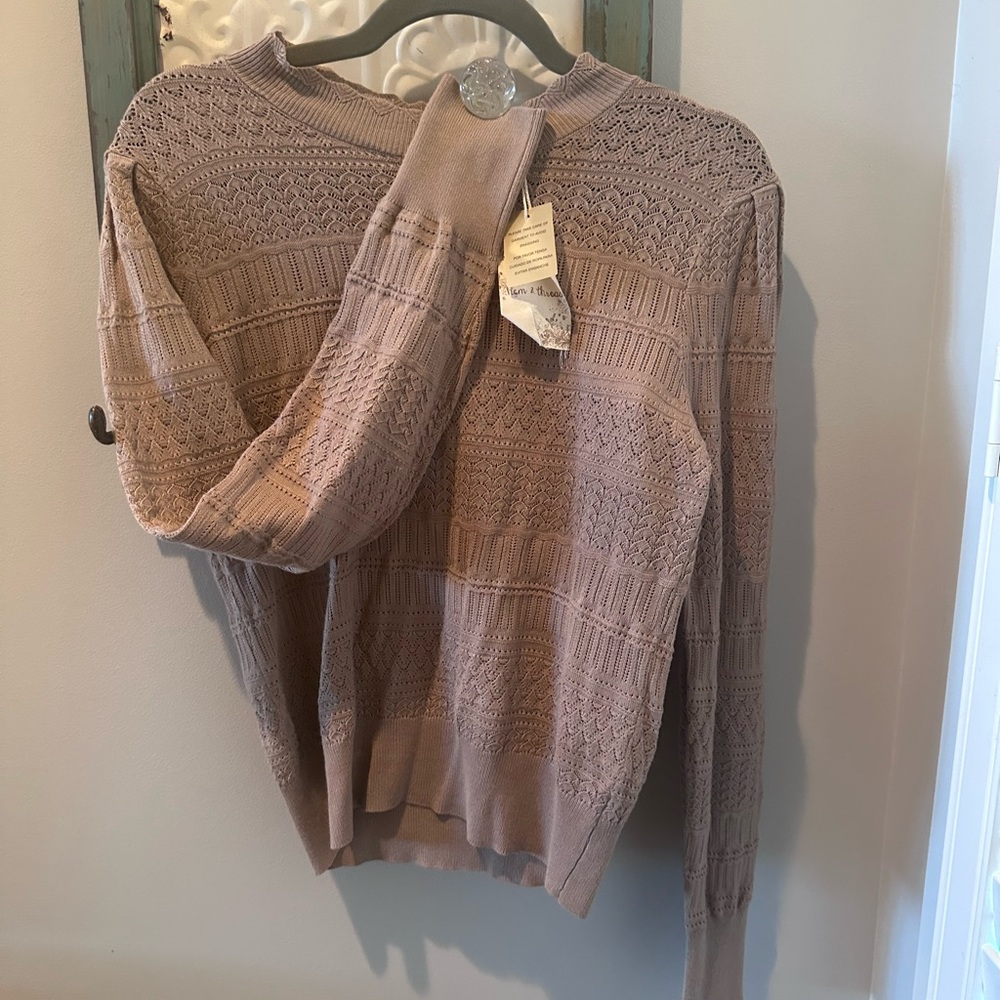 Hem & Thread Elegant Tan Women's Sweater